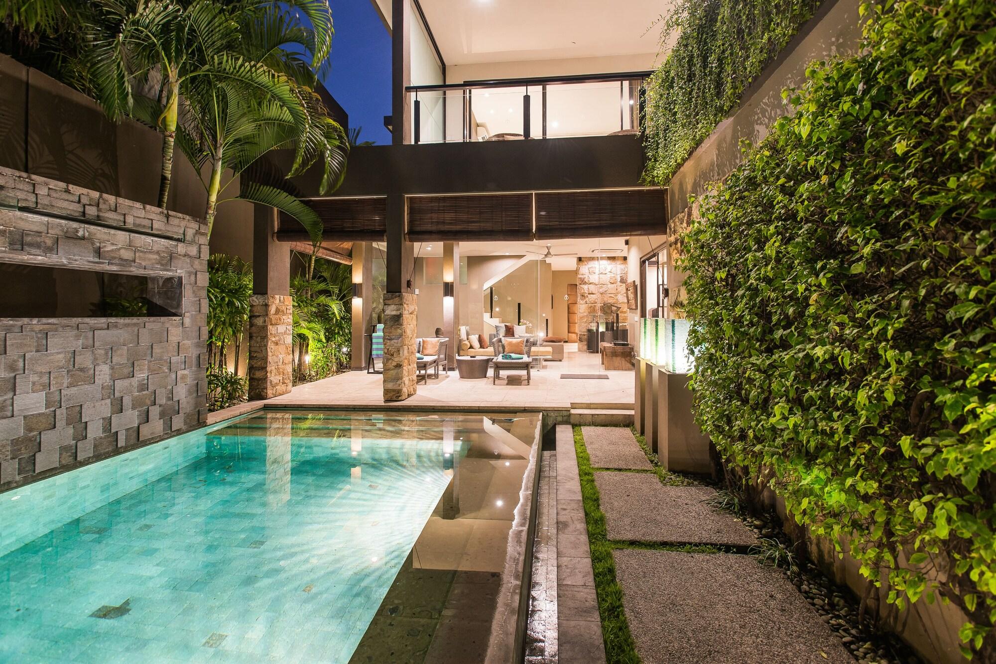 Cicada Luxury Townhouses Seminyak  Bagian luar foto